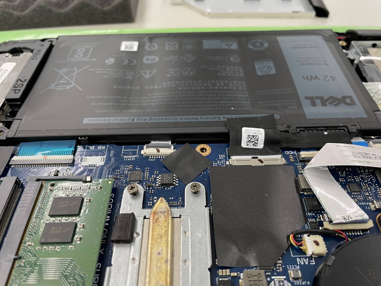 Dell Vostro 15 3580のバッテリー交換。CMOS電池も交換 ふぅたこブログ